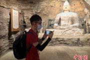Z世代华裔青少年眼中的中国：传统与现代交织