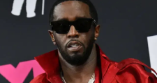 rapper吹牛老爹申请保释 此前因涉嫌以暴力欺诈等手段进行性交易被起诉 