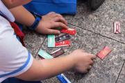 小学生沉迷玩烟卡？两部门回复